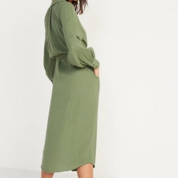 Old Navy Long-Sleeve Waist-Defined Midi Dress - Sage Green - Size Small - Picture 4 of 11
